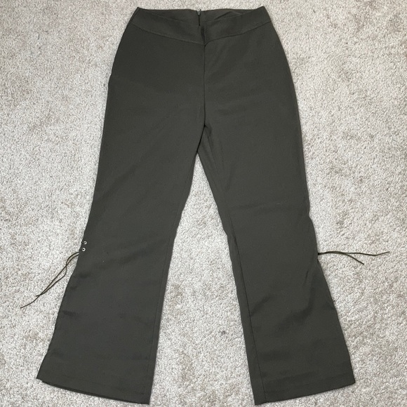 Pose Flare Trouser in Olive 😻 - Size 7/8 - Picture 1 of 15
